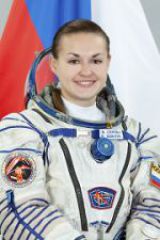 СЕРОВА Елена Олеговна