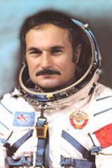 ЖОЛОБОВ Виталий Михайлович